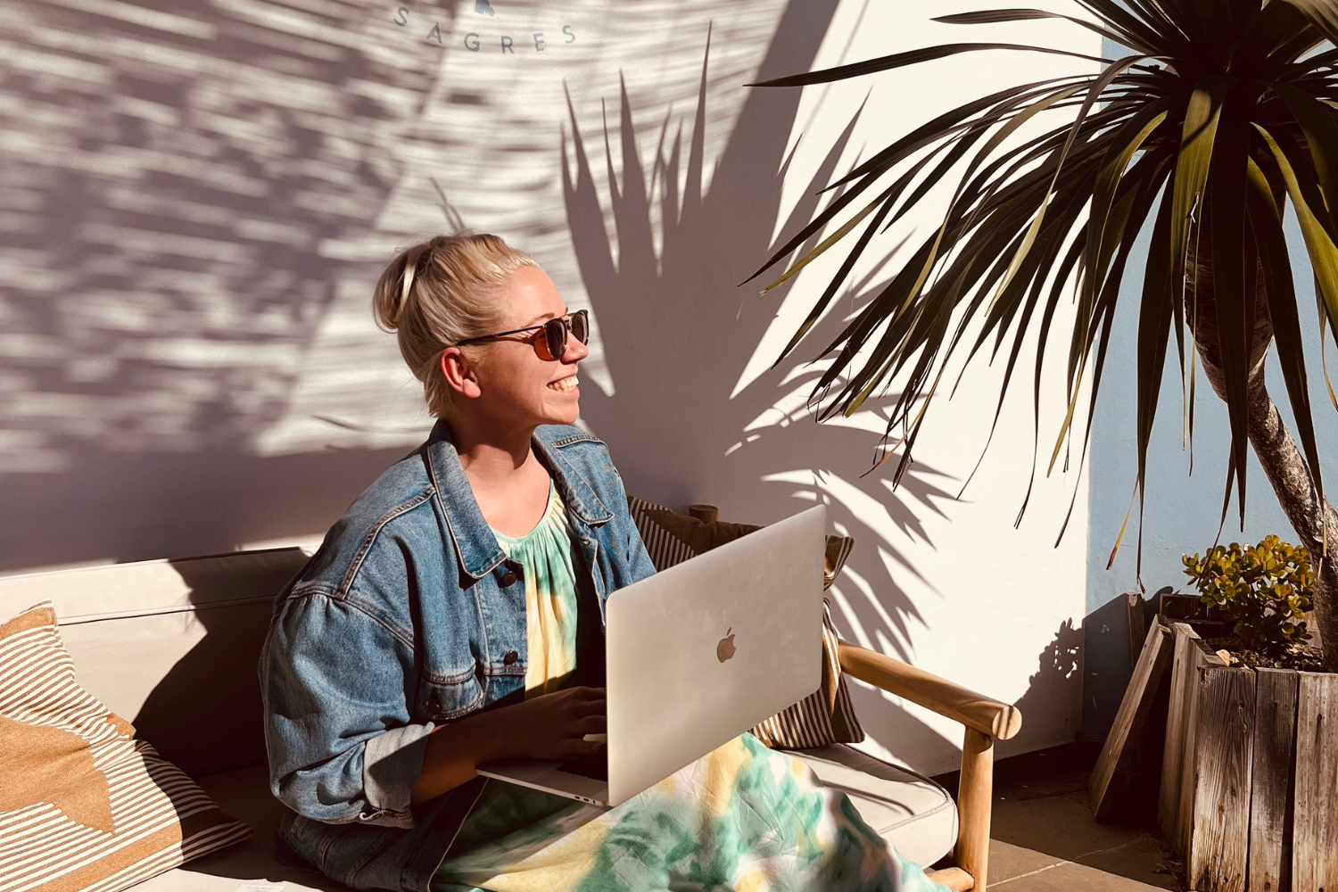 Lara Schaumann Business Coach für Frauen: Angebotskonzeption, Produkttreppe & Personal Branding